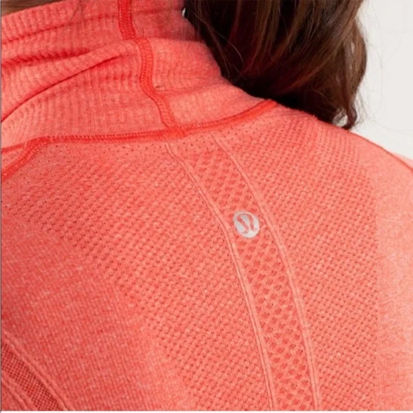 lululemon athletica Coral Long Sleeve Top - Picture 6 of 15